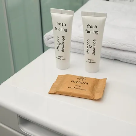 Urban Heart Deluxe By Bookinghost * ורשה